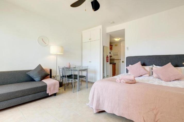 El Estudio De La Playa Benalbeach 324 Gran Terraza Vistas Al Mar เบนัลมาเดนา ภายนอก รูปภาพ